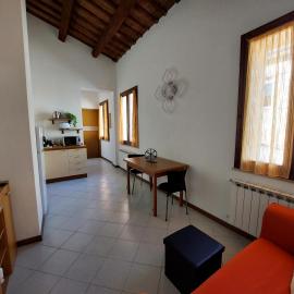 Appartamento IN CENTRO Free Wi-Fi, Self check-in, hotel in Forlì