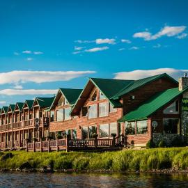 Angler's Lodge, hotel di Island Park