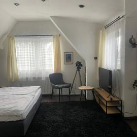Studio - HH Airport, hotel in Hamburg
