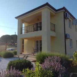 Antonio Solimar Apartments