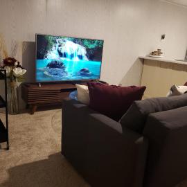 2plex, Choose, 1of 2 entire units apparts, hotel en Hamilton