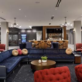 Courtyard by Marriott Richmond Scott's Addition、リッチモンドのホテル