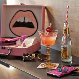 Moxy Bucharest Old Town, отель в Бухаресте