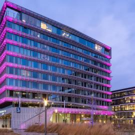 Moxy Amsterdam Houthavens, hotel a Amsterdam