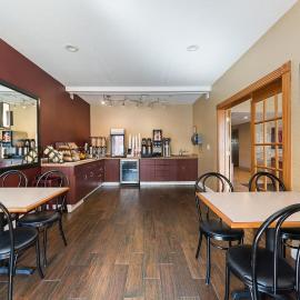 Red Roof Inn St Louis - Troy, IL โรงแรมในทรอย