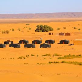 Camp Mbark authentic, Hotel in Mhamid