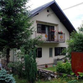 Holiday house with a parking space Sunger, Gorski kotar - 20655, hotel in Mrkopalj