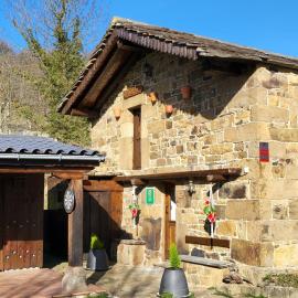 Cabaña Pasiega La Quemada