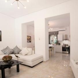 Gogo's Cosy Beach House, hotelli Rethymno Townissa