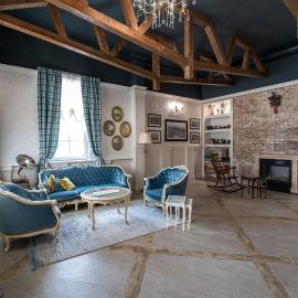 Glamping Alliance Hotel, hotel di Plovdiv