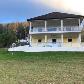 Haus am Fuße des Semmerings, ξενοδοχείο σε Schottwien