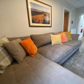 Beckside Apartment, Brampton Town Centre, Hadrians Wall - sleeps 3 cosy, hotel din Brampton