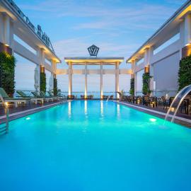 Diamond Sea Hotel، فندق في دا نانغ