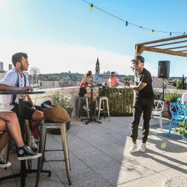 Hostel Flamingo Nîmes Gare Centre, hotelli kohteessa Nîmes