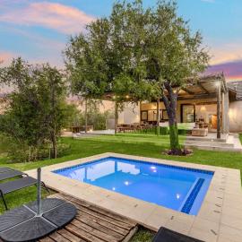 Makanyane Lodge, hotel u gradu Matlhagame