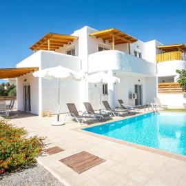Rhodian Dunes Villas with Private Pool, hotel sa Kiotari