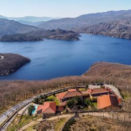 Hotel Vista Bela do Gerês, hotell i Outeiro