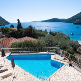 Rouda Village, hotel in Mikros Gialos
