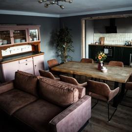 Großes Ferienhaus Schwarze Möwe nahe Ueckermünde, hotel em Grambin