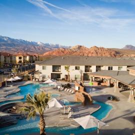 Zion Village 339 3 Bed, 2 and a half Bath, Game Systems, Mister System, and Community Pool
