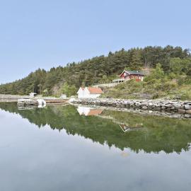House by the sea - 3 bedrooms and possibility to rent a boat, Hotel in Stavanger