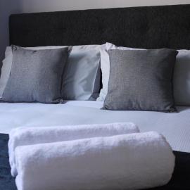 Manowhenua Lodge Hostel, hotel in National Park