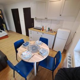 Noclegi przy Browarnej, hotel di Żyrardów