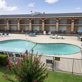 Howard Johnson by Wyndham Oklahoma City OKC Airport, Fairgrounds, I40، فندق في مدينة اوكلاهوما