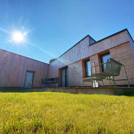 Domaine de l'Epau Eco-Resort, hotel a Yvré-lʼÉvêque