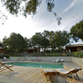 Gîtes "Les Cabanes de Carelle" entre Camargue et Cévennes