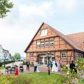 Hotel Hennies, Hotel in Isernhagen