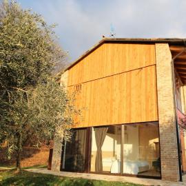 Chalet in Veneto near Dolomites Ski Slopes