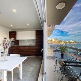 Azure Horizon 1 on Skala's seafront - By Solea Holiday homes