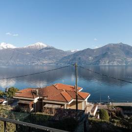 Casa Pina - Menaggio by LoveComo, hótel í Menaggio