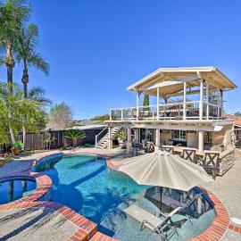 Vista Home w/ Pool ~ 11 Mi to Tamarack State Beach, hotel in Vista
