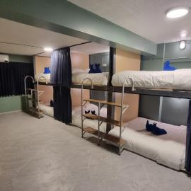 Glur Hostel Pattaya Walking Street โรงแรมในพัทยากลาง