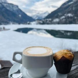 Hotel TEA DOLOMITI - Lago di Alleghe - Monte Civetta، فندق في أليغي