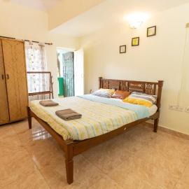 Beach Village Holiday Homes Goa، فندق في كلفا