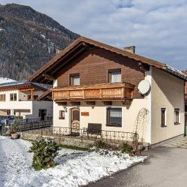 Ferienhaus Oberried, hotel in Längenfeld