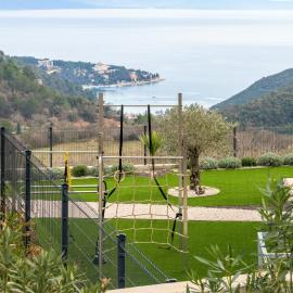 Liberty Hill, Hotel in Labin