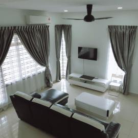 HK68 Desaru homestay, hotel in Kangkar Chemaran