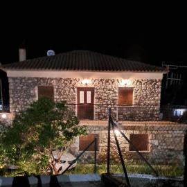 Το πέτρινο της Δώρας, מלון בקאקובטוס