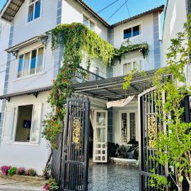 NHỚ House I
