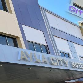 Ayla City Hotel: Sorong şehrinde bir otel