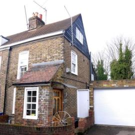 3bedroom beautiful cottage, hotel in Cheshunt