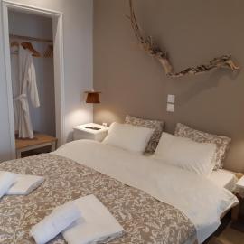 Delphic Moments I Cozy apt 1BR 2BA 2 double beds