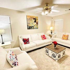 Spacious 3 Bedroom - Rosenberg, hotel u gradu 'Rosenberg'