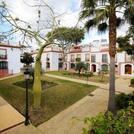 Hospederia V Centenario, hotel i Estepona