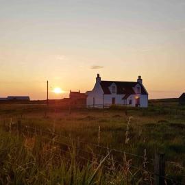 Traditional Croft house, hotel a Creagorry