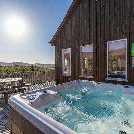 Stags View with Hot Tub